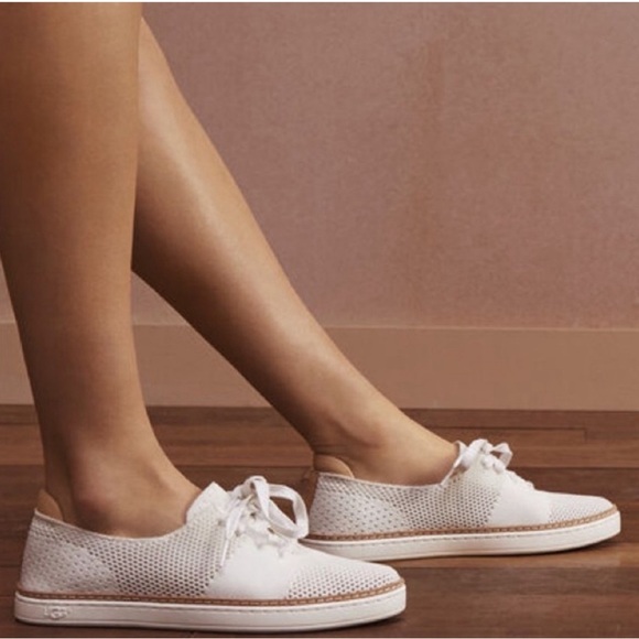 UGG PINKETT Lace Up Hyper Weave Casual Sneakers 1016754 WHITE - Picture 1 of 13